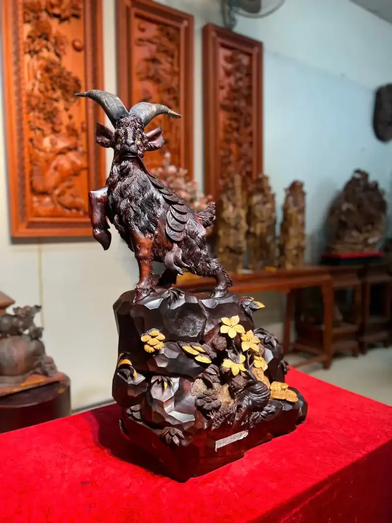 nhat-duong-go-G5593-3 Tượng Nhất Dương Gỗ Trắc Liền Khối G5593