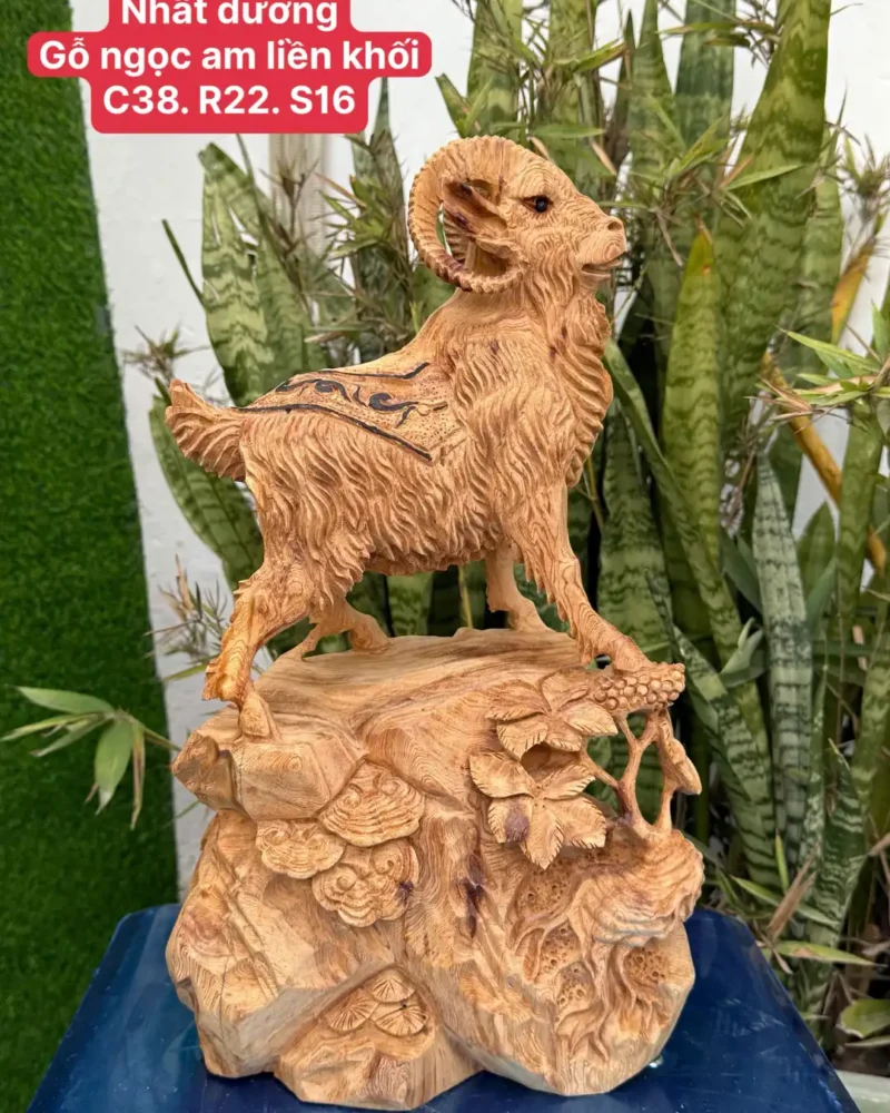 nhat-duong-go-ngoc-am-G5957-1 Tượng Nhất Dương Gỗ Ngọc Am Liền Khối Hàng Nhiều Dầu Thơm Nức G5957