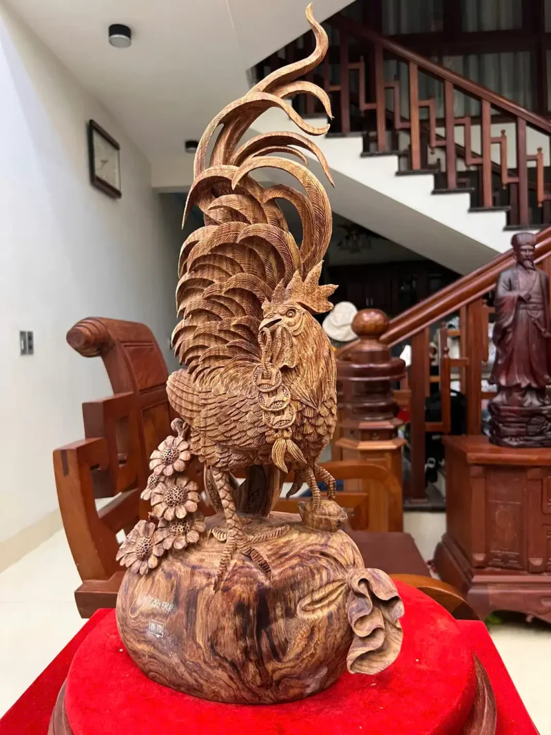 nhat-ke-go-G5832-4 Tượng Nhất Kê Gỗ Sưa Bắc Liền Khối Hàng Nghệ Nhân Kỹ Nét Vân Tím Lịm Có Sơn G5832