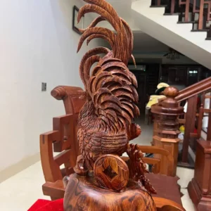 nhat-ke-go-G5880-5 Tượng Nhất Kê Gỗ Sưa Bắc Liền Khối Hàng Nghệ Nhân Tắc Kê Chế Tác Gỗ Già Vân Tím Lịm G5880