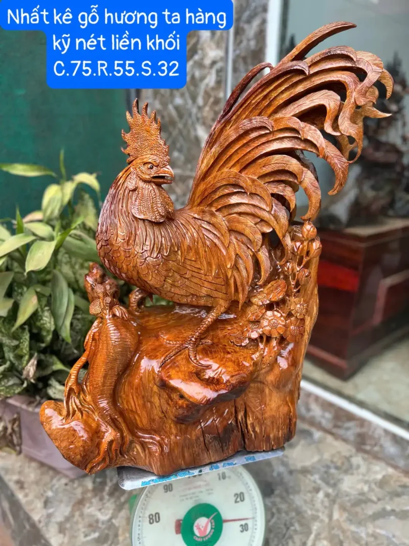 nhat-ke-go-G6290-1 Tượng Nhất Kê Gỗ Hương Ta Gia Lai Hàng Kỹ Nét Liền Khối G6290