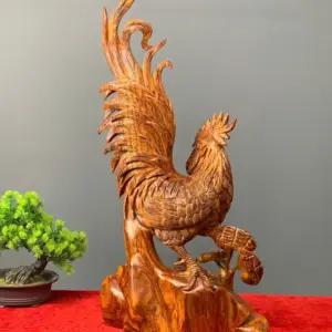 nhat-ke-go-sua-o-G5429-5 Tượng Nhất Kê Gỗ Sưa Đỏ Liền Khối G5429