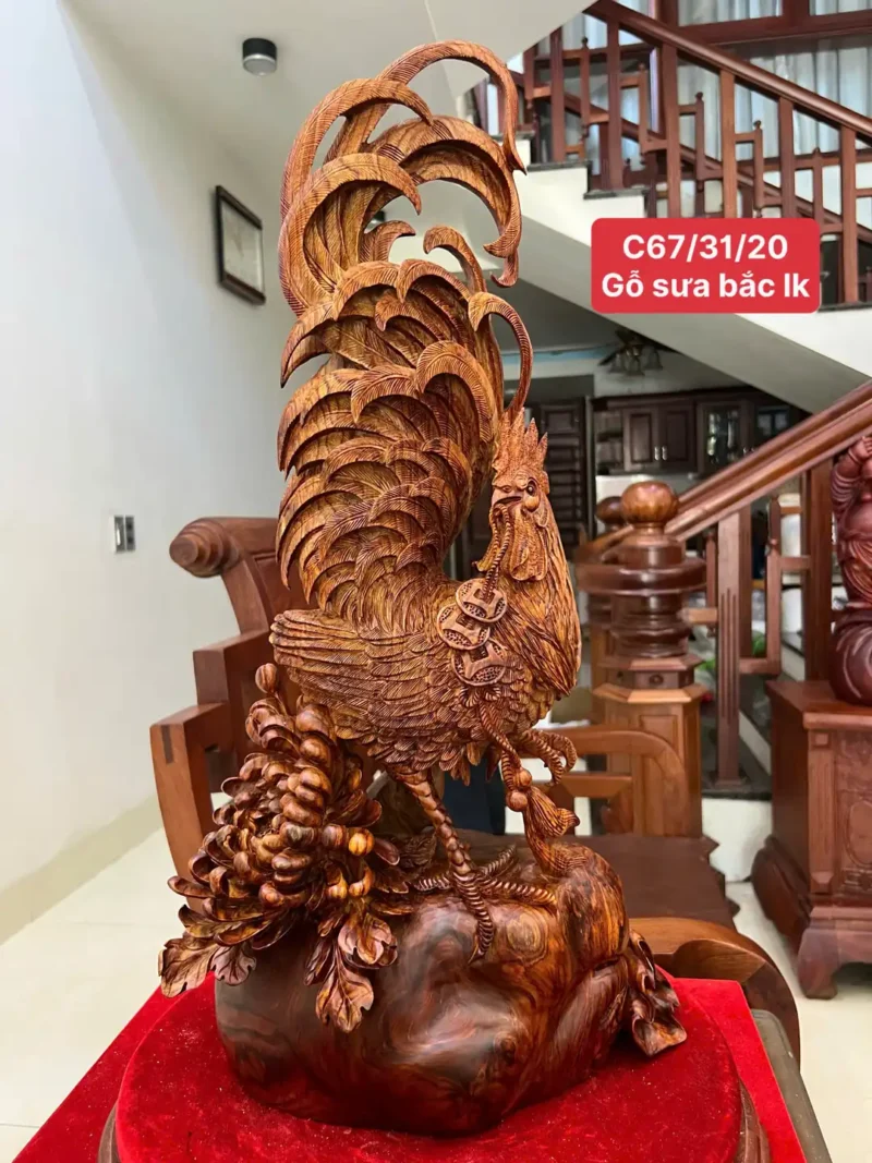 nhat-ke-ung-G6311-1 Tượng Nhất Kê Đứng Bao Tiền Gỗ Sưa Đỏ Liền Khối To Đẹp Hàng Nghệ Nhân Tắc Kê Chế Tác G6311