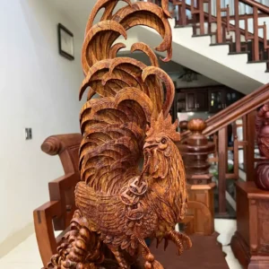 nhat-ke-ung-G6311-4 Tượng Nhất Kê Đứng Bao Tiền Gỗ Sưa Đỏ Liền Khối To Đẹp Hàng Nghệ Nhân Tắc Kê Chế Tác G6311