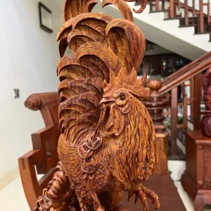 nhat-ke-ung-G6311-6 Tượng Nhất Kê Đứng Bao Tiền Gỗ Sưa Đỏ Liền Khối To Đẹp Hàng Nghệ Nhân Tắc Kê Chế Tác G6311
