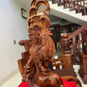 nhat-ke-ung-G6311-7 Tượng Nhất Kê Đứng Bao Tiền Gỗ Sưa Đỏ Liền Khối To Đẹp Hàng Nghệ Nhân Tắc Kê Chế Tác G6311