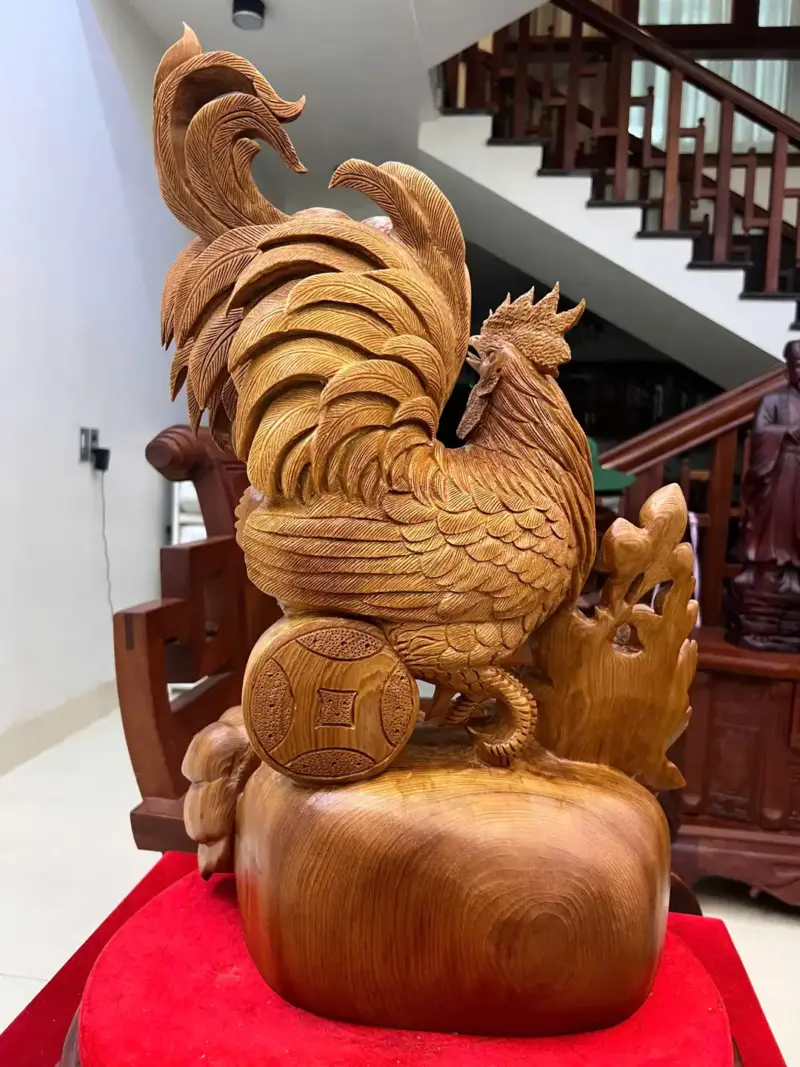 Tượng Nhất Kê Đứng Bao Tiền Gỗ Ngọc Am Hàng Kỹ Liền Khối G5083