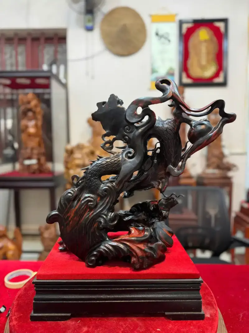 nhat-long-von-ngoc-go-trac-hang-G5342-3 Tượng Nhất Long Vờn Ngọc Gỗ Trắc Hàng Đẹp Liền Khối G5342