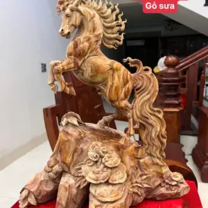 nhat-ma-go-G5588-1 Tượng Nhất Mã Gỗ Sưa Bắc Hàng Kỹ Có Chiện Nghệ Nhân Có Sơn G5588