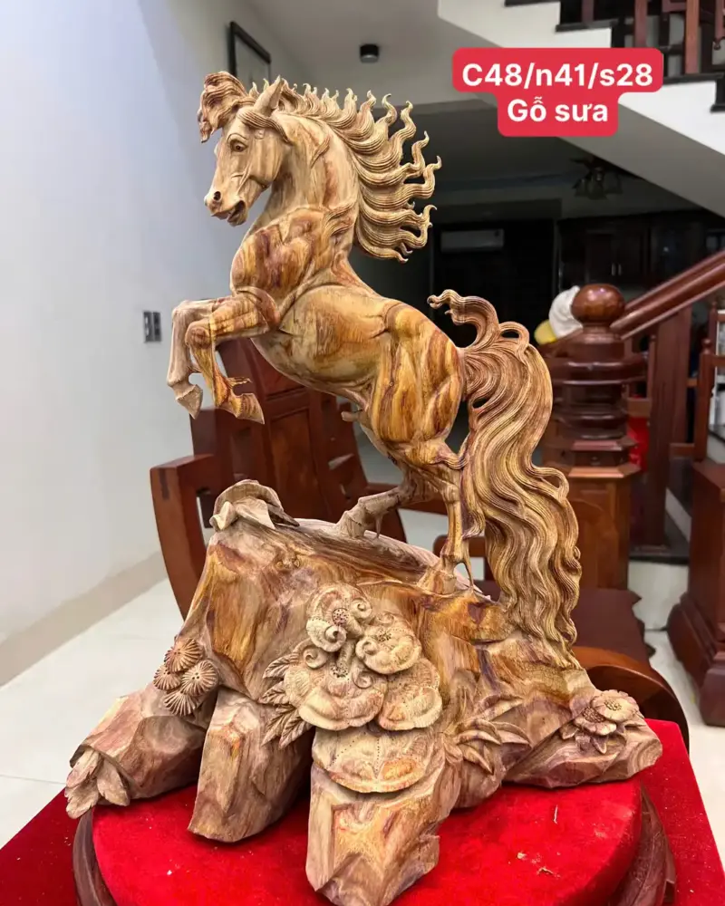 nhat-ma-go-G5588-1 Tượng Nhất Mã Gỗ Sưa Bắc Hàng Kỹ Có Chiện Nghệ Nhân Có Sơn G5588