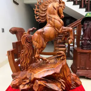 nhat-ma-go-G5777-5 Tượng Nhất Mã Gỗ Sưa Bắc Hàng Kỹ Có Chiện Nghệ Nhân Liền Khối G5777