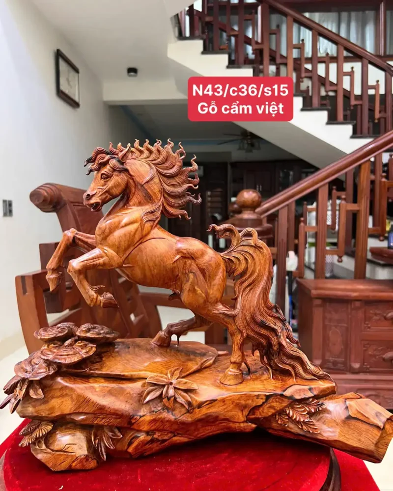 nhat-ma-go-G5882-1 Tượng Nhất Mã Gỗ Cẩm Việt Liền Khối Hàng Kỹ Nét G5882