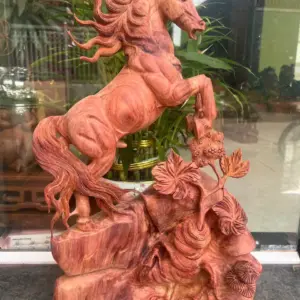 nhat-ma-huong-G5806-4 Tượng Nhất Mã Hương Ta Liền Khối Vân Siêu Đẹp Hàng Đục Kỹ Sắc Nét G5806