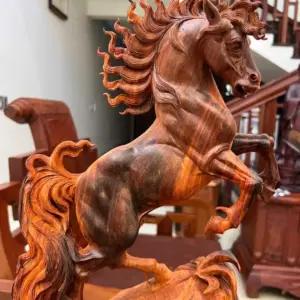 nhat-ma-phi-G5396-3 Tượng Nhất Mã Phi Thiên Gỗ Trắc Đỏ Đen Liền Khối Có Sơn G5396