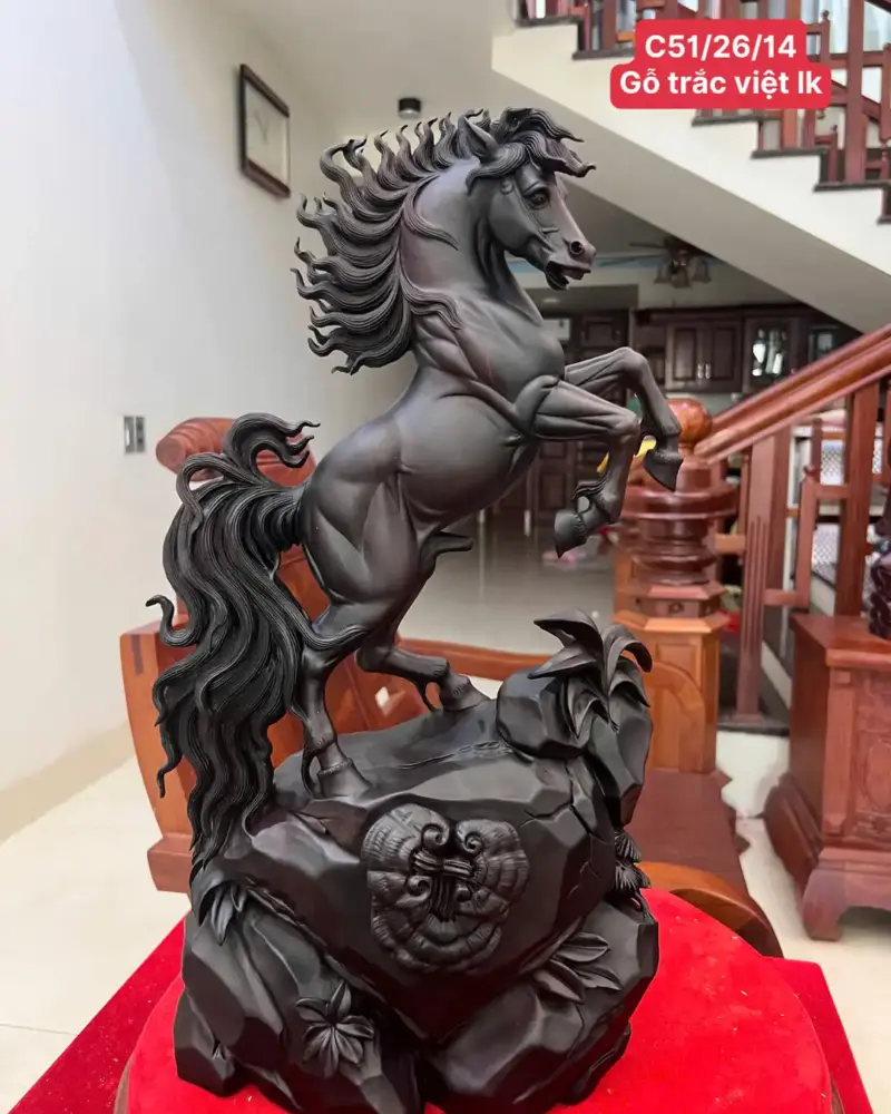 nhat-ma-phi-G5583-1 Tượng Nhất Mã Phi Thiên Gỗ Trắc Đen Liền Khối Hàng Kỹ Nét G5583