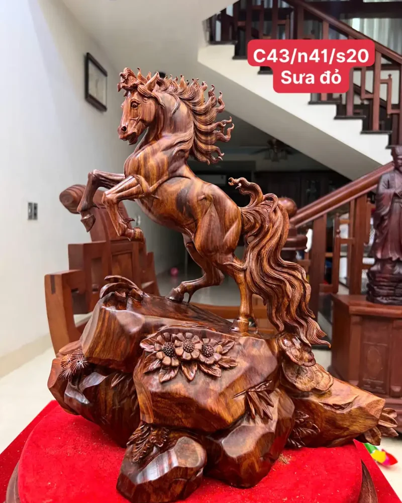 nhat-ma-phi-G5884-1 Tượng Nhất Mã Phi Thiên Gỗ Sưa Bắc Vân Tím Đẹp Đục Kỹ G5884