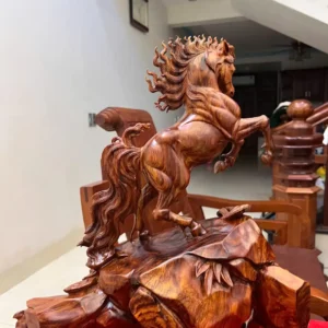 nhat-ma-phi-G5884-3 Tượng Nhất Mã Phi Thiên Gỗ Sưa Bắc Vân Tím Đẹp Đục Kỹ G5884
