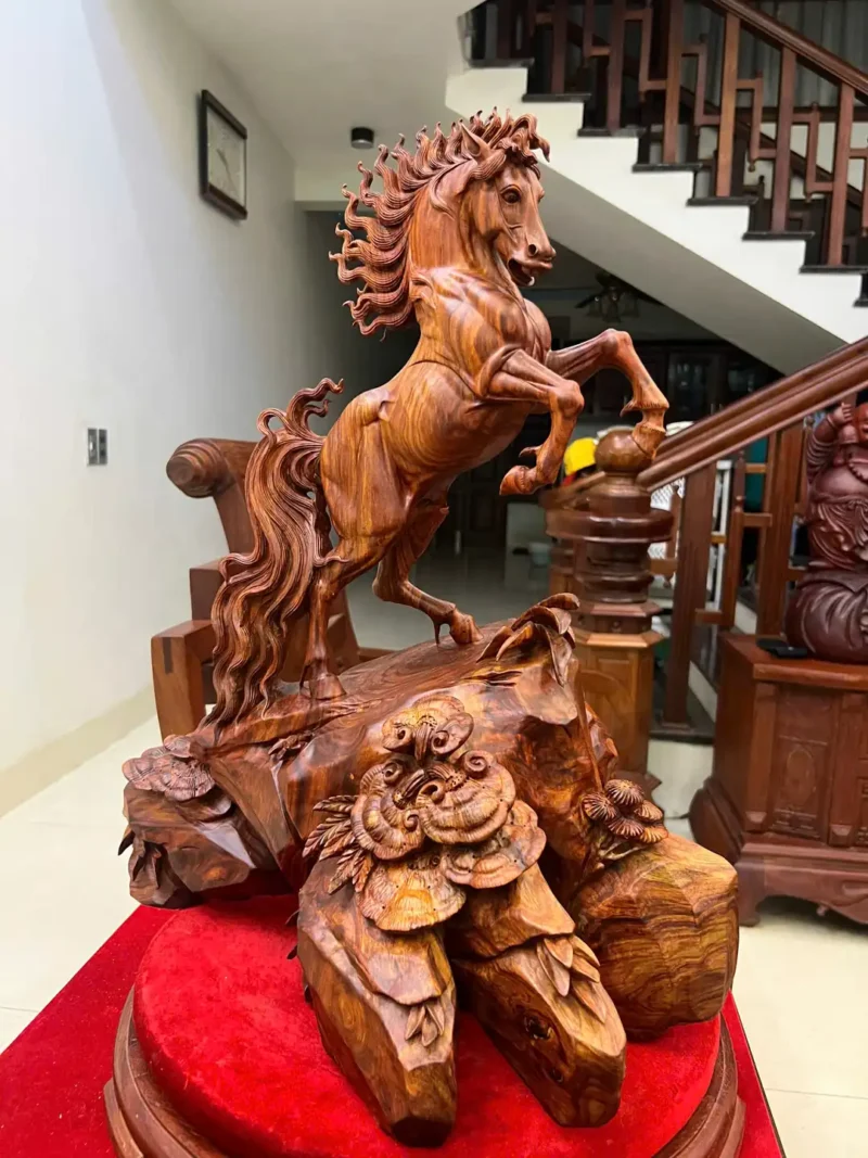 nhat-ma-phi-G6412-2 Tượng Nhất Mã Phi Thiên Hàng To Gỗ Sưa Bắc Vân Nhiều Tím Lịm Hàng Nghệ Nhân Chế Tác G6412
