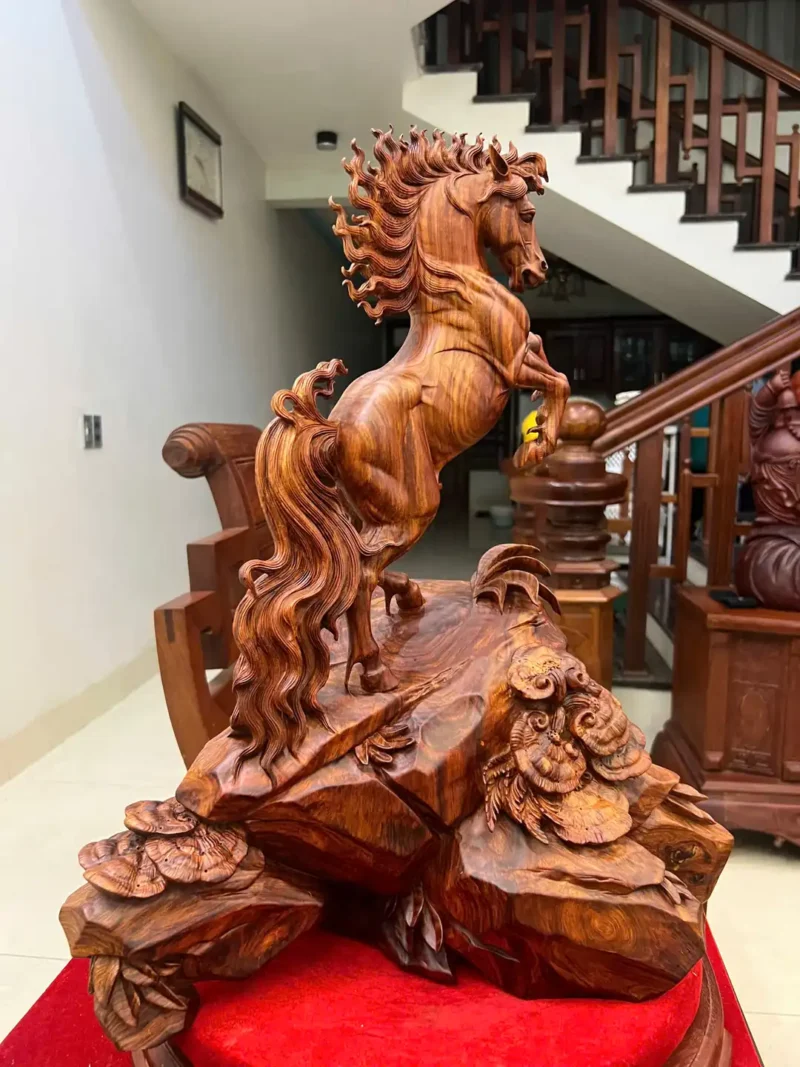 nhat-ma-phi-G6412-4 Tượng Nhất Mã Phi Thiên Hàng To Gỗ Sưa Bắc Vân Nhiều Tím Lịm Hàng Nghệ Nhân Chế Tác G6412