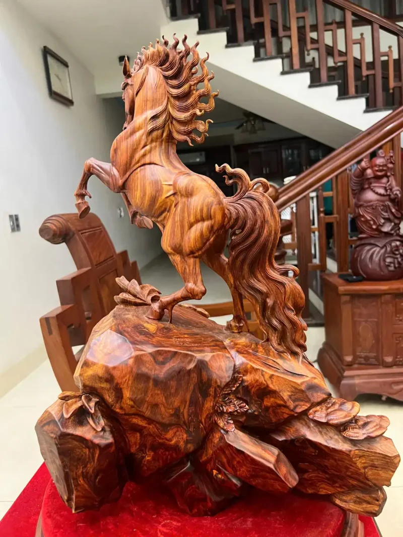 nhat-ma-phi-G6412-6 Tượng Nhất Mã Phi Thiên Hàng To Gỗ Sưa Bắc Vân Nhiều Tím Lịm Hàng Nghệ Nhân Chế Tác G6412