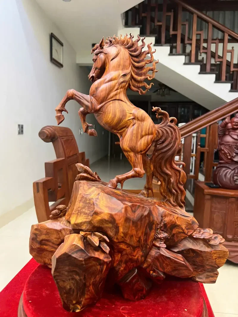 nhat-ma-phi-G6412-8 Tượng Nhất Mã Phi Thiên Hàng To Gỗ Sưa Bắc Vân Nhiều Tím Lịm Hàng Nghệ Nhân Chế Tác G6412