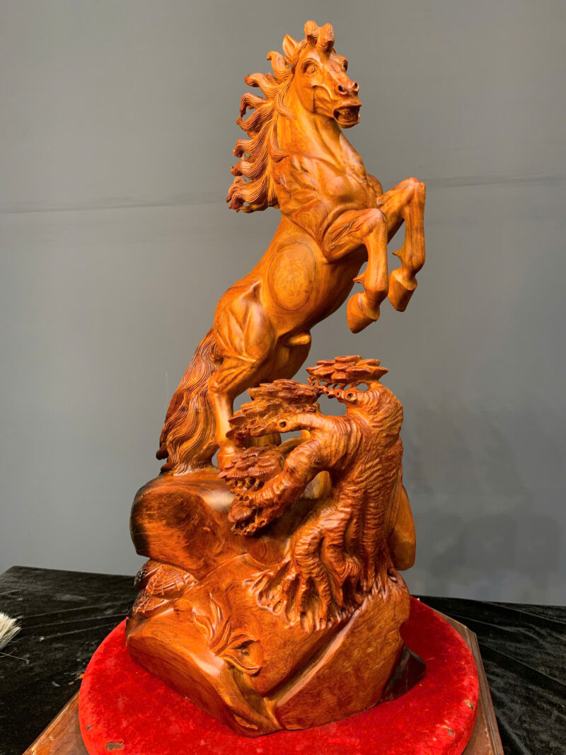 nhat-ma-phi-thien-go-huong-ta-G6196-4 Tượng Nhất Mã Phi Thiên Gỗ Hương Ta Liền Khối G6196