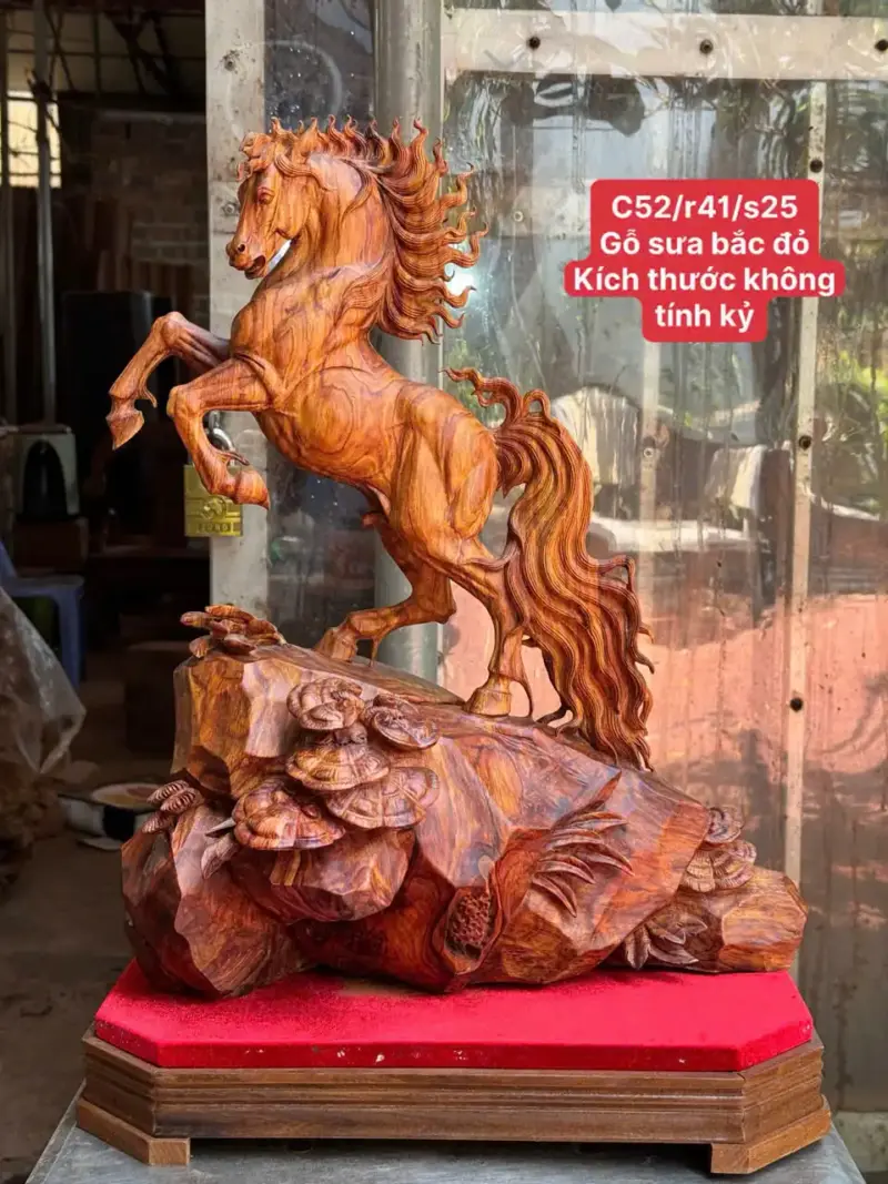 nhat-ma-phi-thien-go-sua-bac-G5613-1 Tượng Nhất Mã Phi Thiên Gỗ Sưa Bắc Đỏ To Vip Hàng Kỹ Nét Liền Khối G5613