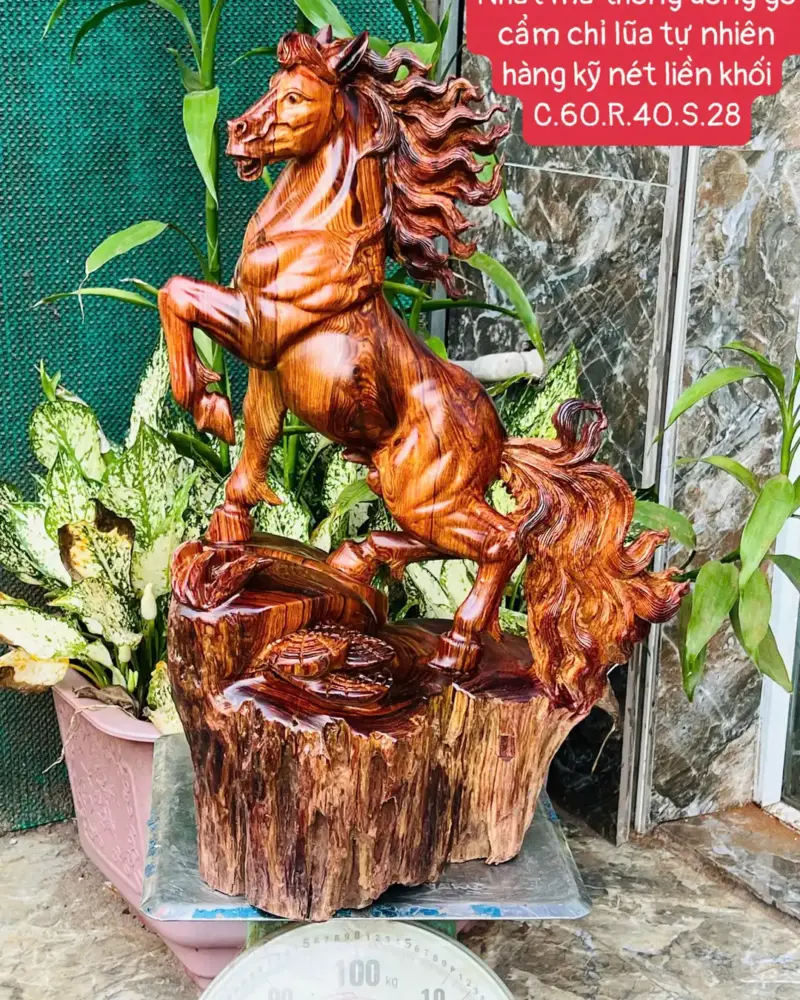nhat-ma-thong-G5704-1 Tượng Nhất Mã Thong Dong Gỗ Cẩm Chỉ Vân Víp Hàng Kỹ Nét Liền Khối G5704