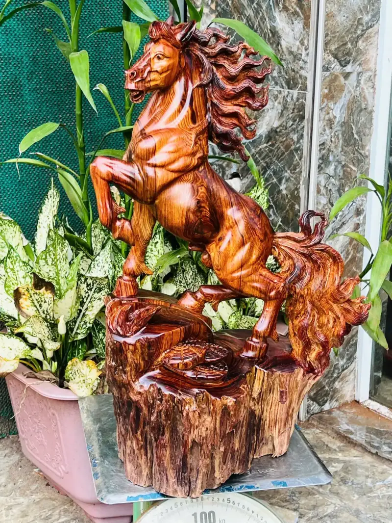 nhat-ma-thong-G5704-2 Tượng Nhất Mã Thong Dong Gỗ Cẩm Chỉ Vân Víp Hàng Kỹ Nét Liền Khối G5704