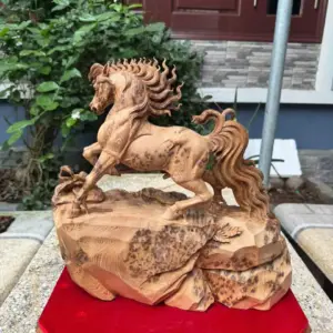 nhat-ma-thong-dong-go-nu-ngoc-G5343-6 Tượng Nhất Mã Thong Dong Gỗ Nu Ngọc Am Liền Khối Hàng Kỹ Nét Gai Nu Tự Nhiên G5343