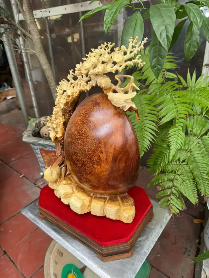 phu-the-vien-man-go-nu-huong-G5383-3 Tượng Phu Thê Viên Mãn Gỗ Nu Hương Vip Hàng Kỹ Nét Siêu Đẹp G5383