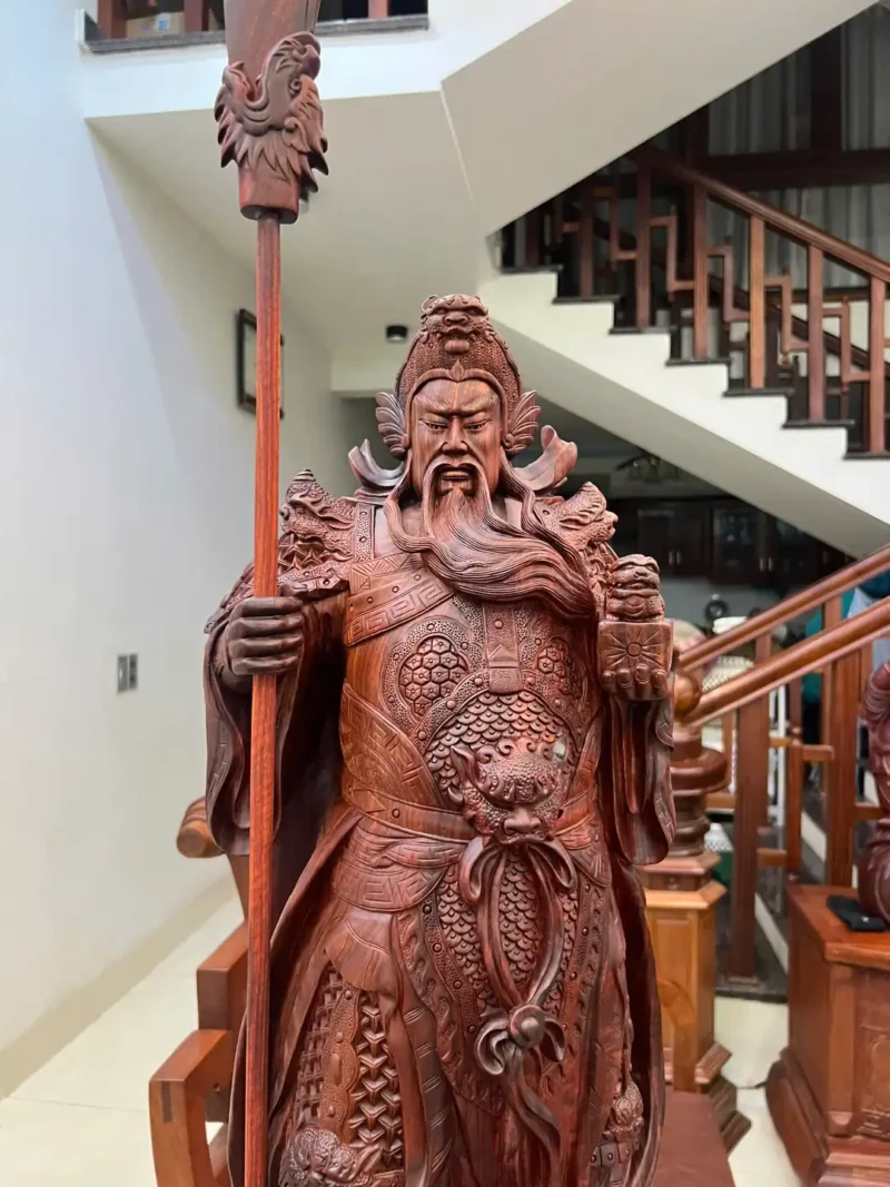quan-cong-chong-G6413-3 Tượng Quan Công Chống Đao Gỗ Tử Đàn Liền Khối G6413