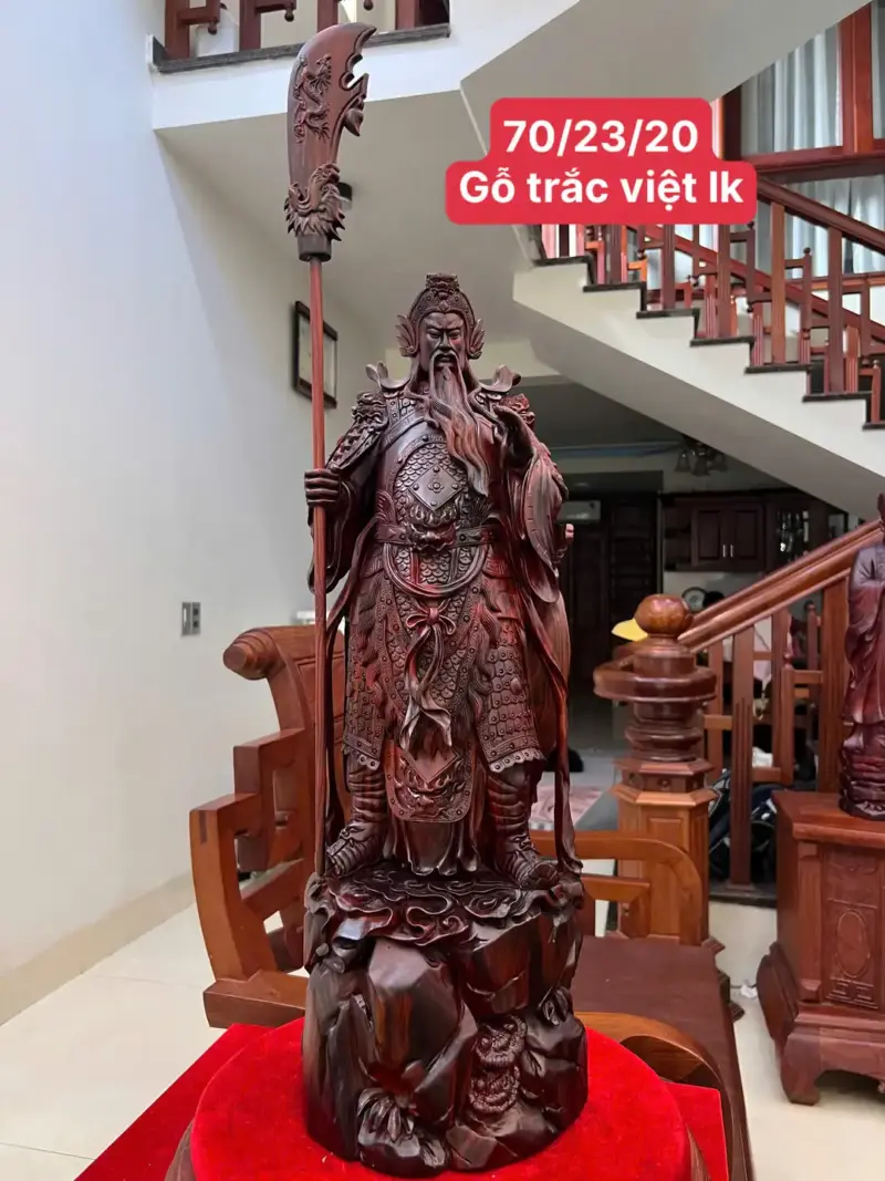 Tượng Quan Công Gỗ Trắc Việt Liền Khối Hàng Kỹ Đục Sắc Nét G5022