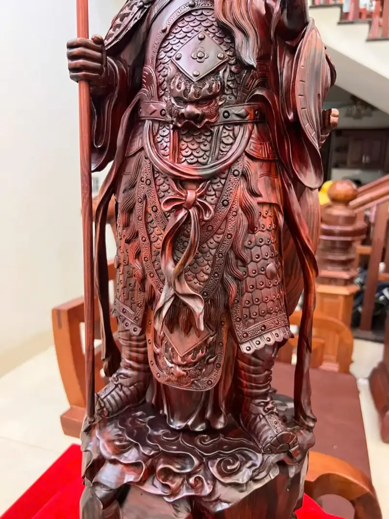 Tượng Quan Công Gỗ Trắc Việt Liền Khối Hàng Kỹ Đục Sắc Nét G5022
