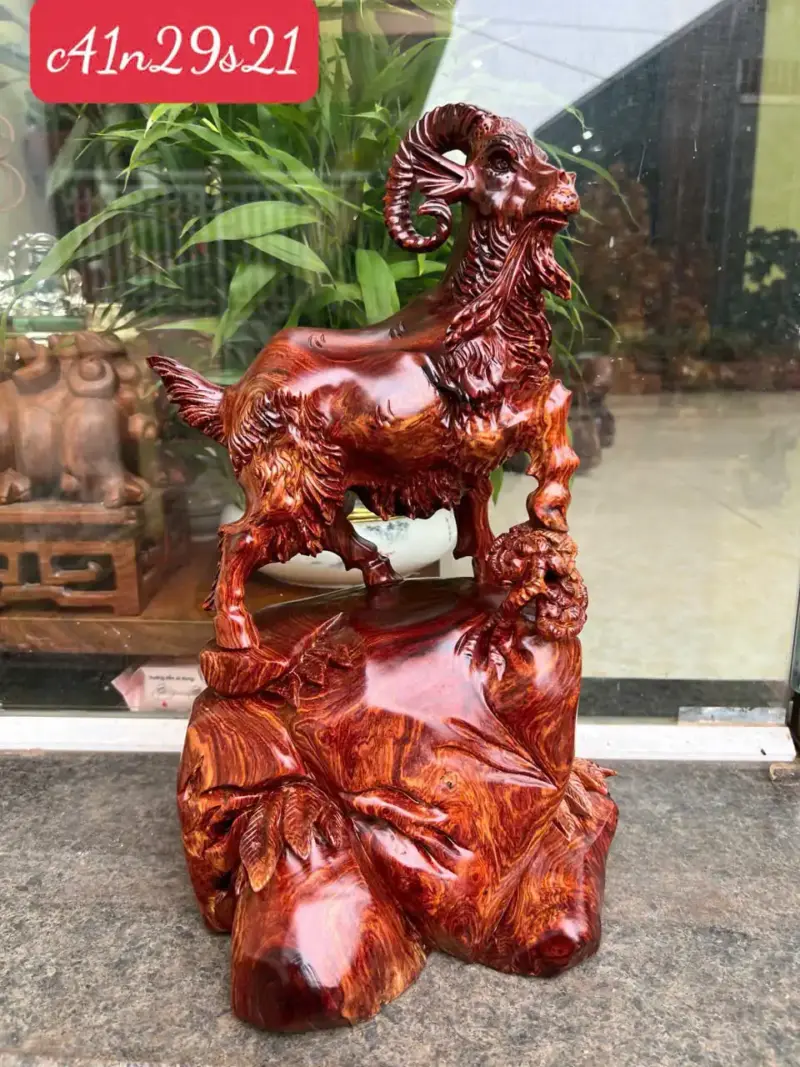sale-nhat-duong-G5633-1 Tượng Nhất Dương Cẩm Hàng Đục Kỹ Sắc Nét G5633