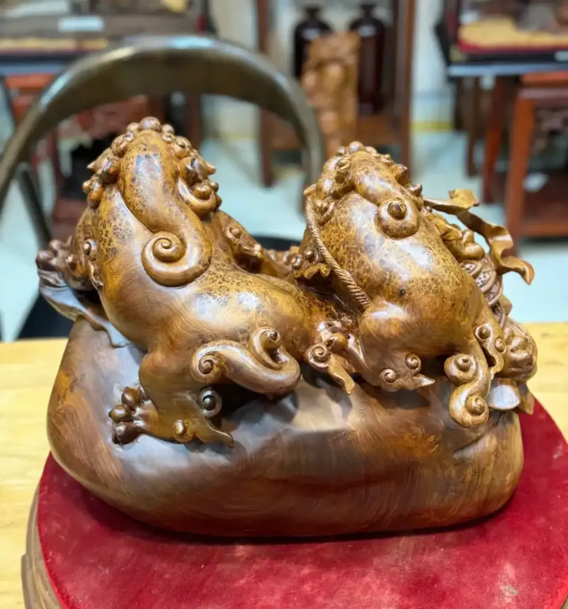 song-nghe-go-nu-huong-G5389-5 Tượng Song Nghê Gỗ Nu Hương Hàng Đẹp Liền Khối G5389
