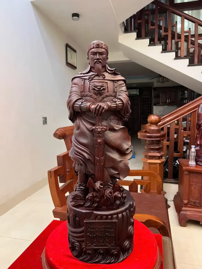 Tượng Trần Quốc Tuấn Tử Đàn Liền Khối G5068
