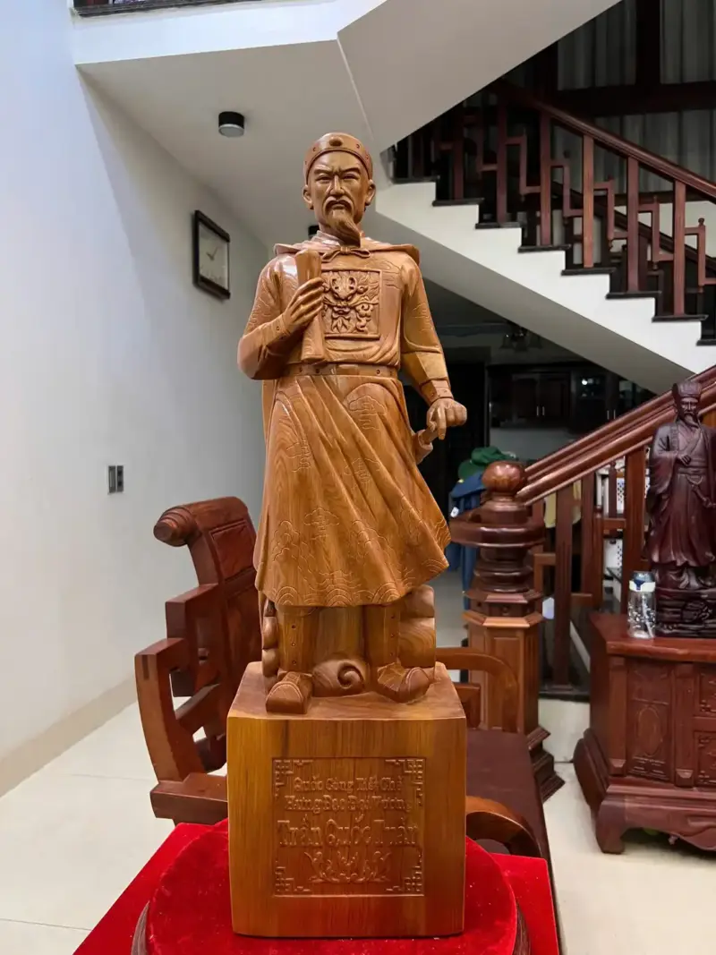 tran-quoc-tuan-G5538-2 Tượng Trần Quốc Tuấn Ngọc Am Liền Khối G5538