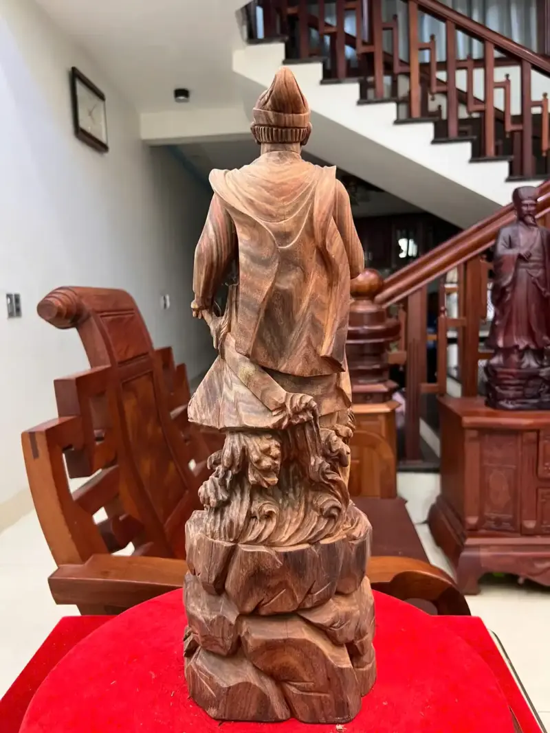 tran-quoc-tuan-G5543-3 Tượng Trần Quốc Tuấn Gỗ Trắc Đen Liền Khối Mộc Đẹp Có Sơn G5543