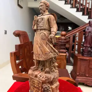 tran-quoc-tuan-G5543-4 Tượng Trần Quốc Tuấn Gỗ Trắc Đen Liền Khối Mộc Đẹp Có Sơn G5543