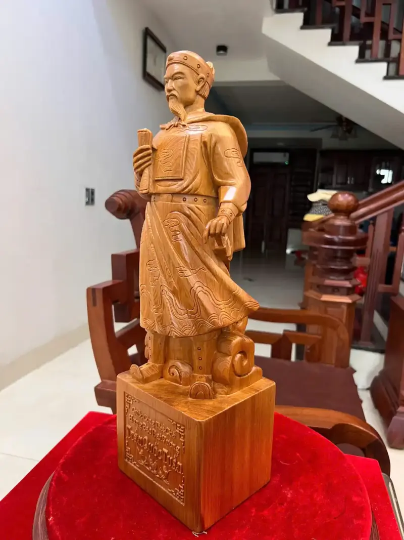 tran-quoc-tuan-G5569-3 Tượng Trần Quốc Tuấn Ngọc Am Liền Khối G5569
