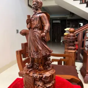 tran-quoc-tuan-G5570-3 Tượng Trần Quốc Tuấn Gỗ Sưa Liền Khối G5570