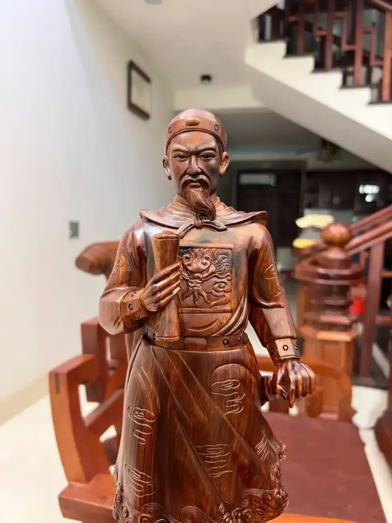tran-quoc-tuan-G5570-5 Tượng Trần Quốc Tuấn Gỗ Sưa Liền Khối G5570