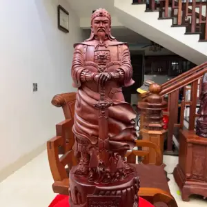tran-quoc-tuan-G5579-2_1 Tượng Trần Quốc Tuấn Chống Kiếm Gỗ Tử Đàn Liền Khối Đục Kỹ Nét G5579