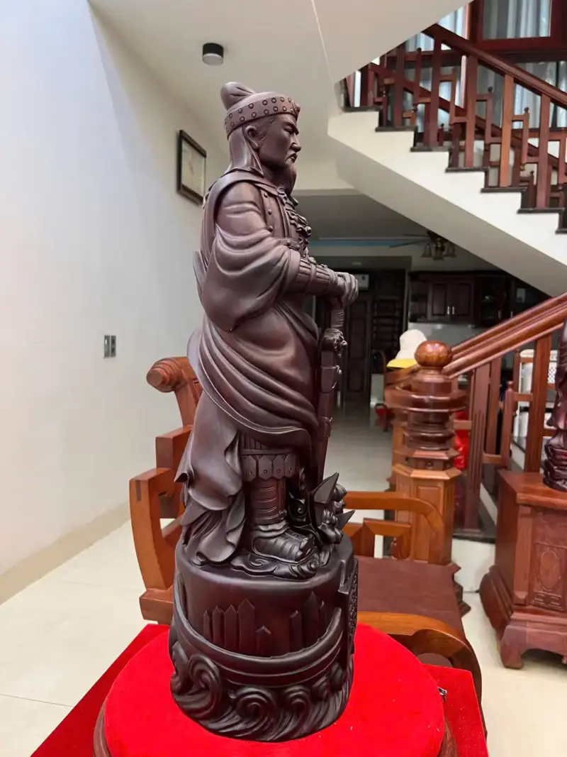 tran-quoc-tuan-G5584-4 Tượng Trần Quốc Tuấn Gỗ Tử Đàn Liền Khối G5584