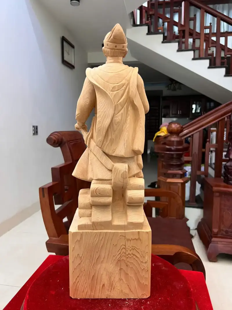 tran-quoc-tuan-G5789-5 Tượng Trần Quốc Tuấn Gỗ Ngọc Am Liền Khối Có Sơn G5789