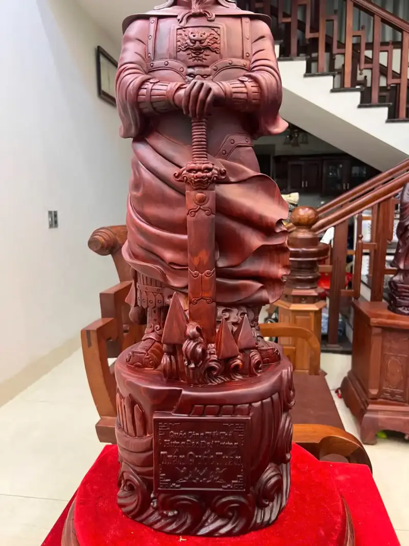 tran-quoc-tuan-G5812-4 Tượng Trần Quốc Tuấn Gỗ Tử Đàn Liền Đẹp G5812