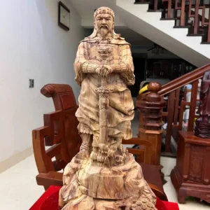 tran-quoc-tuan-G5893-2 Tượng Trần Quốc Tuấn Chống Kiếm Gỗ Sưa Bắc Liền Khối Đế Tự Nhiên To Mộc Đẹp Có Sơn G5893