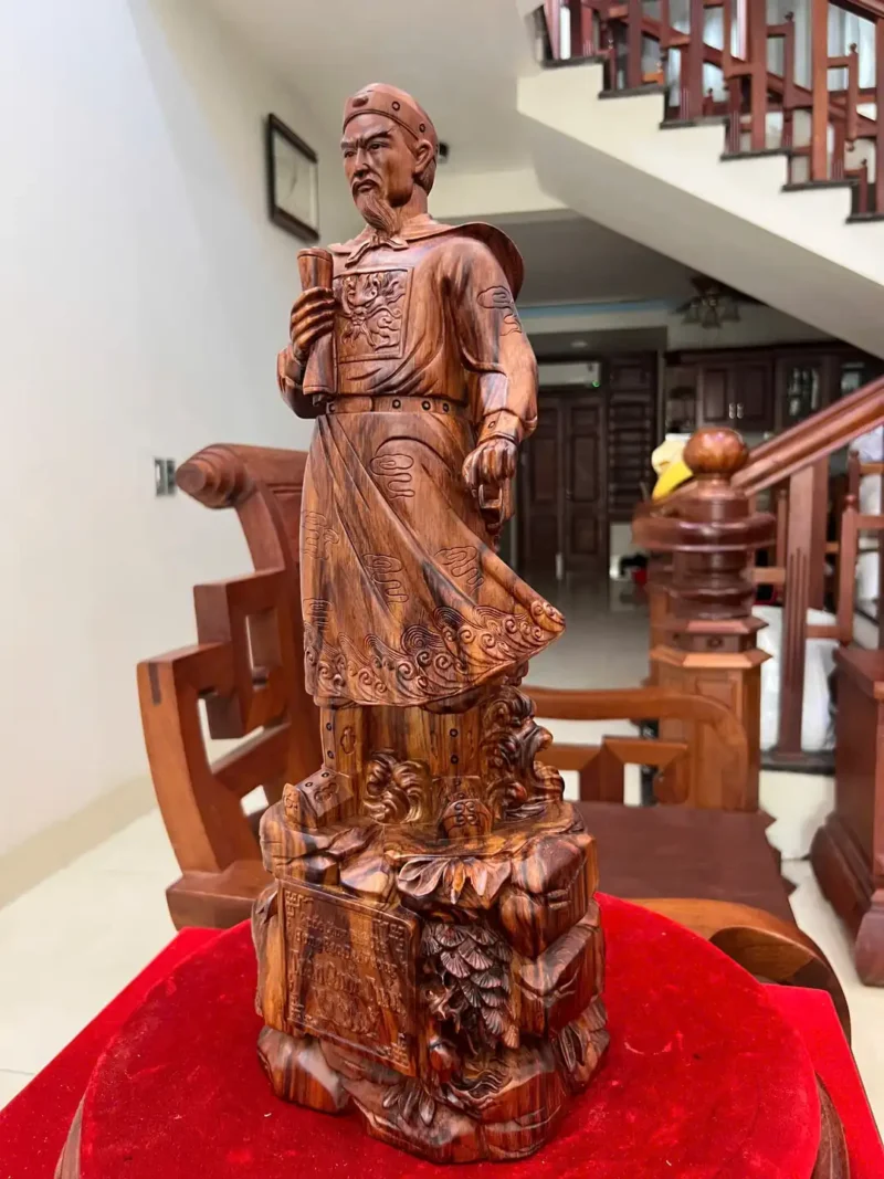 tran-quoc-tuan-G5919-5 Tượng Trần Quốc Tuấn Gỗ Sưa Vân Đẹp G5919