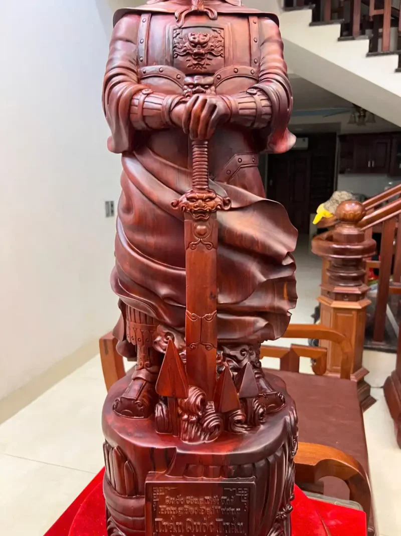 tran-quoc-tuan-G5920-4 Tượng Trần Quốc Tuấn Gỗ Tử Đàn Liền Khối G5920